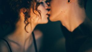 Loveologist Help guide to Sex Strategies For Women